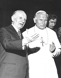 Giuseppe Lazzati con Giovanni Paolo II, ora Beato, nel 1983 in Università Cattolica