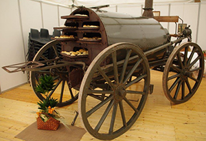 Forno da campo della prima guerra mondiale. Allestito nel cortile della sede di Brescia dell'Universit&agrave; Cattolica