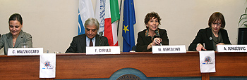 Milano, 17 dicembre 2012. Il tavolo dei relatori